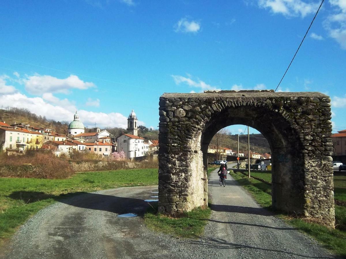 Ai Chiosi Affittacamere Frühstückspension Pontremoli